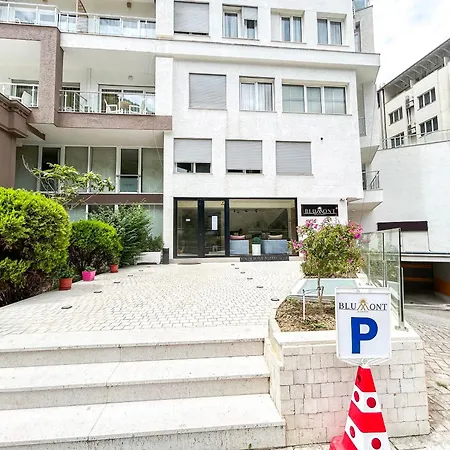 1 Bedroom 1330