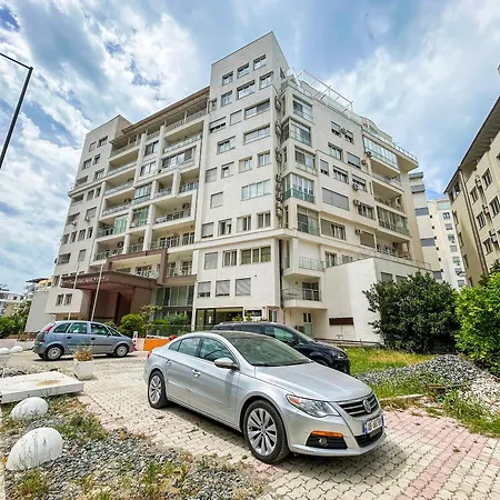 1 Bedroom 1330 *