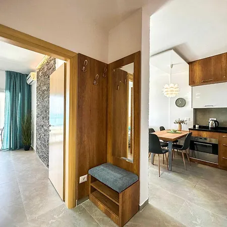 1 Bedroom 1330 Durrës