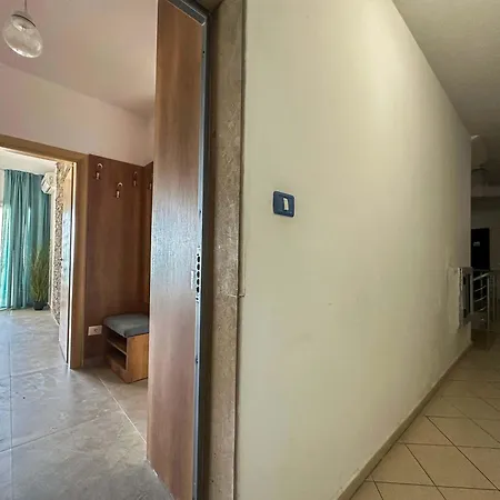 Apartament 1 Bedroom 1330 *